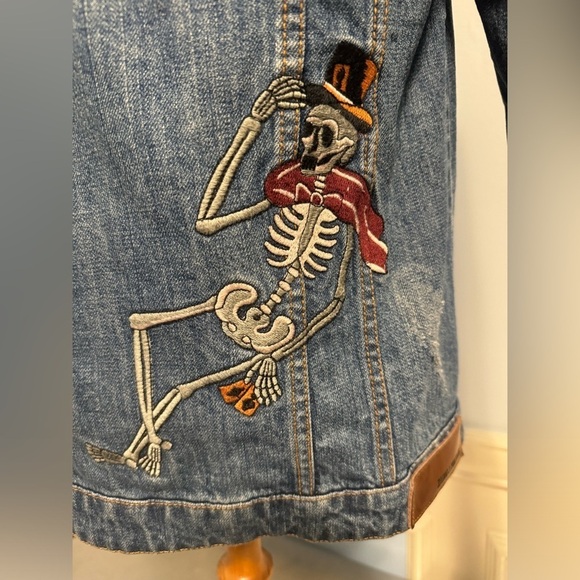 Zadig & Voltaire - RARE Kioky Tattoo embroidered denim jean jacket - Picture 9 of 16